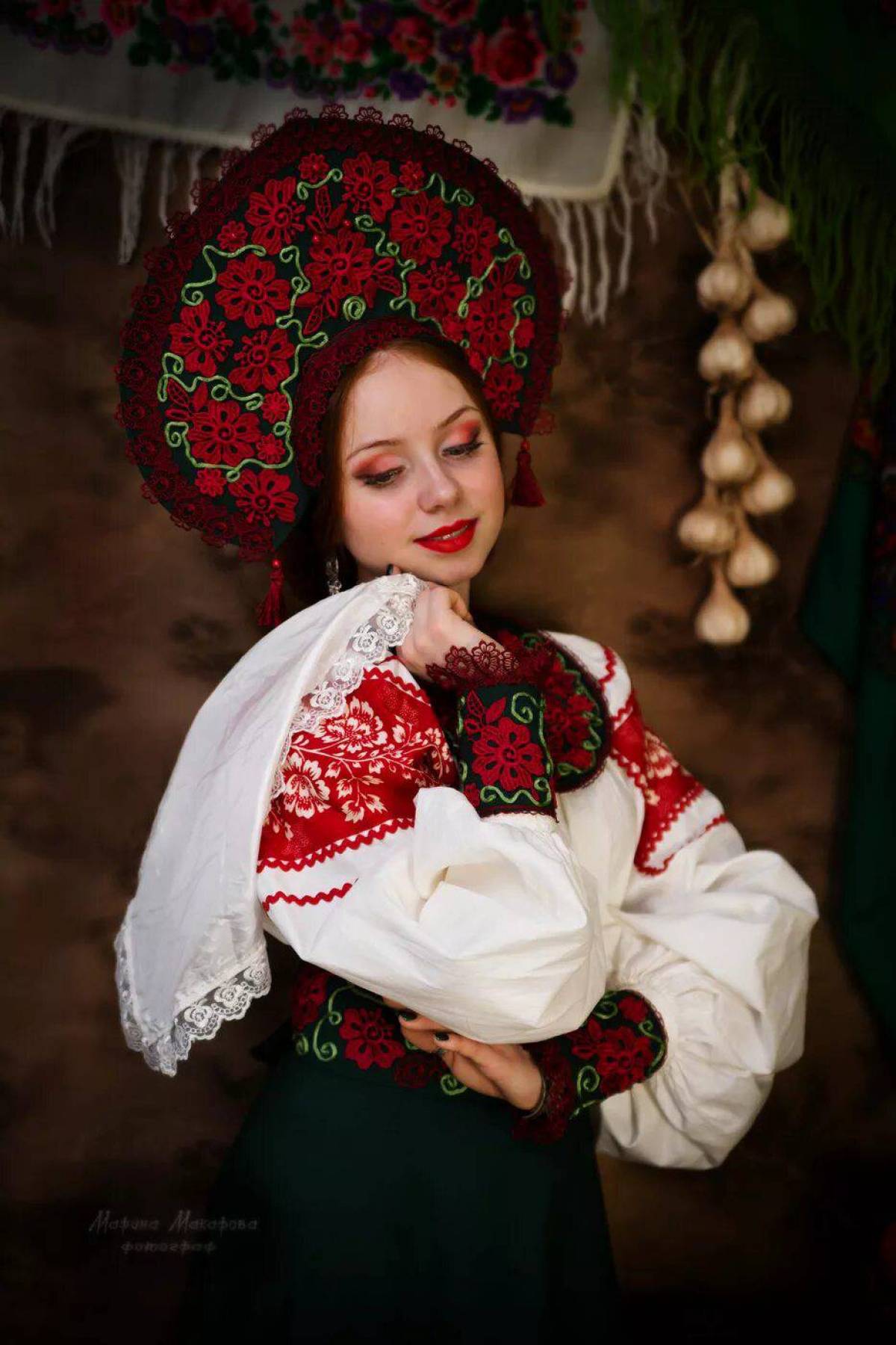 Women in Slavic costumes underwear in Chongju
