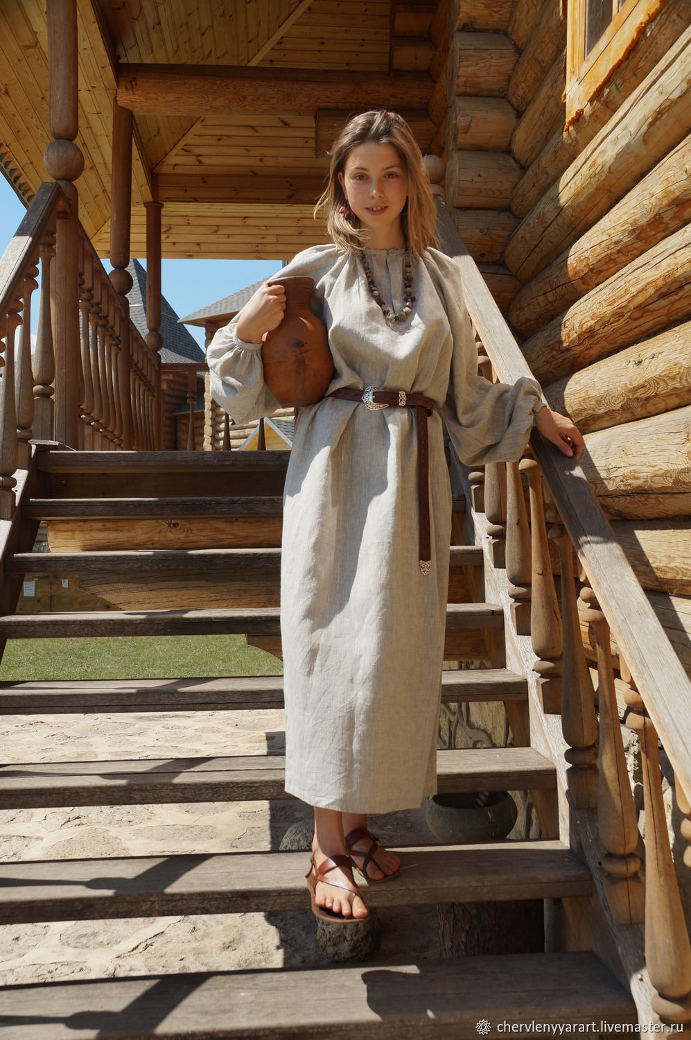 Girls in Slavic costumes in Chongju