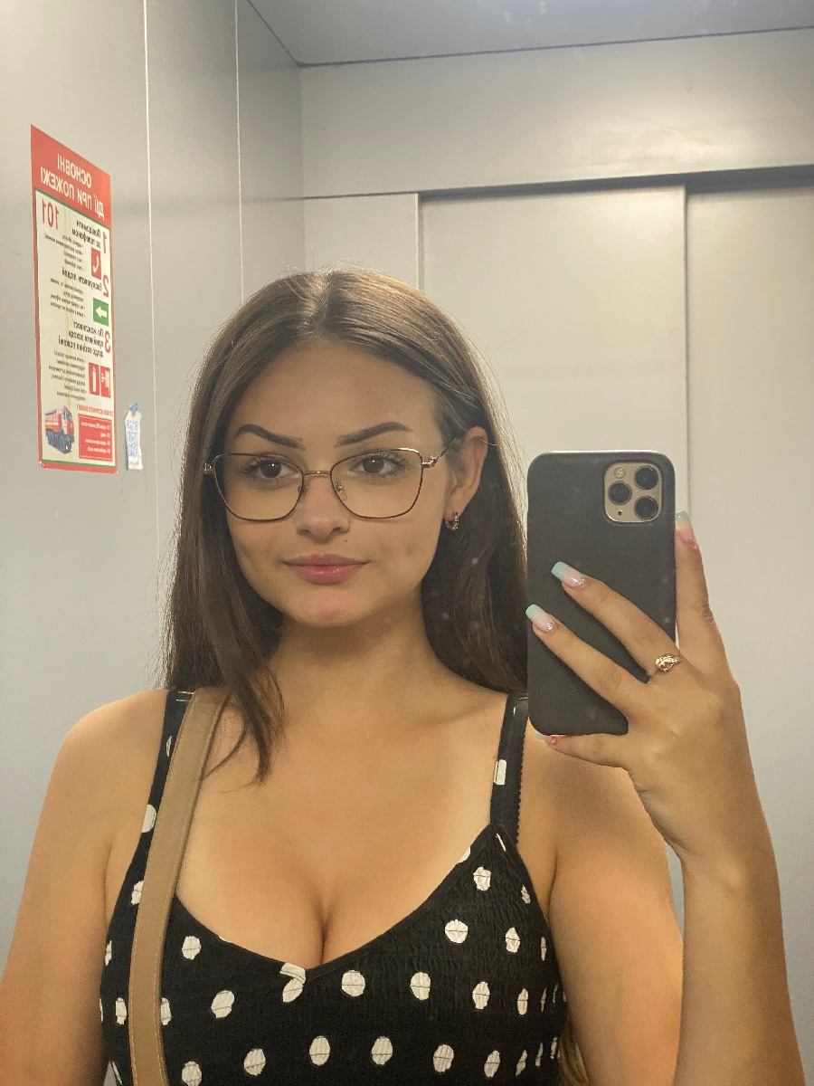 Sexy model Stacy in Chongju